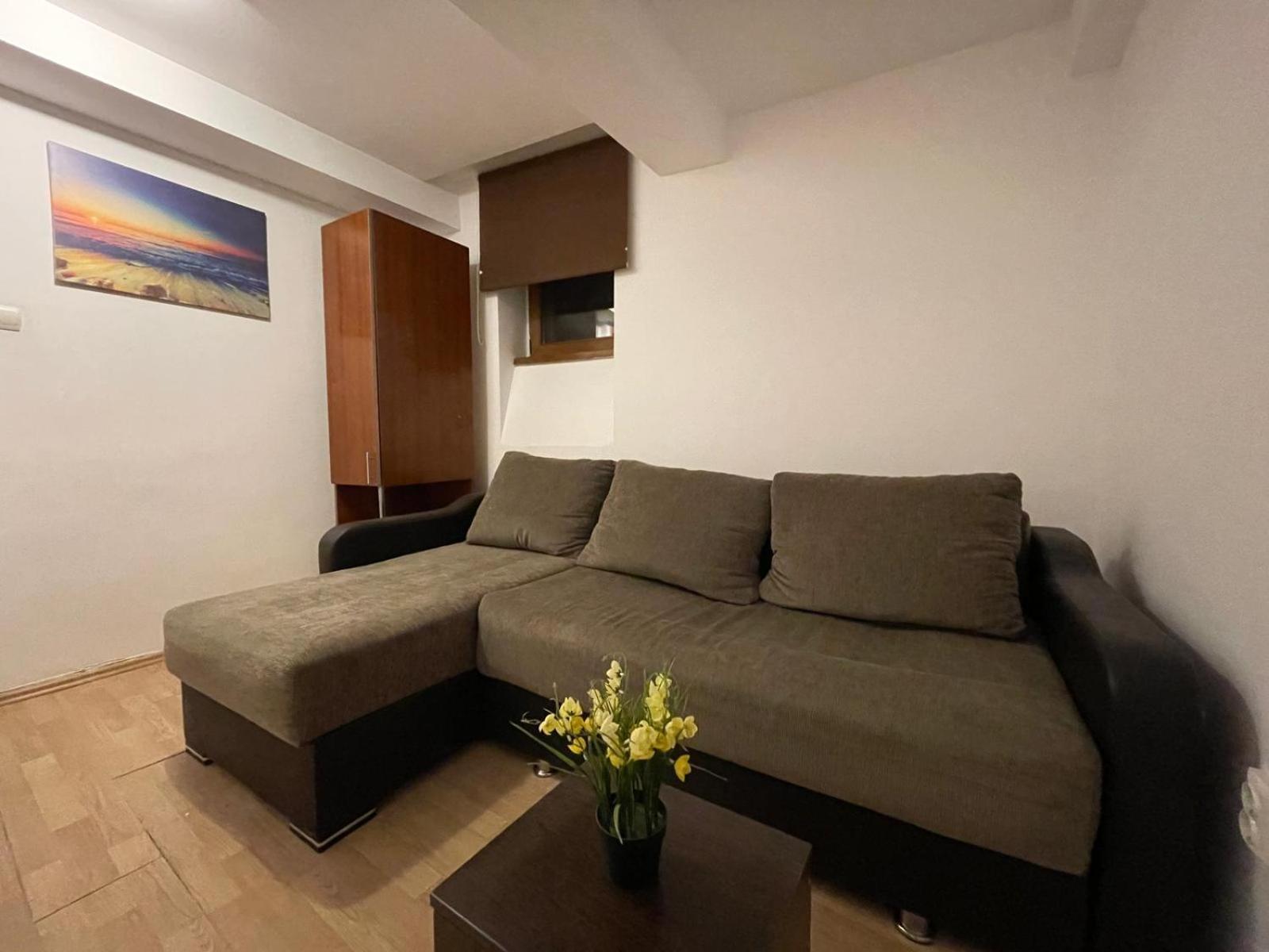 Mossapartments Bukares Bagian luar foto